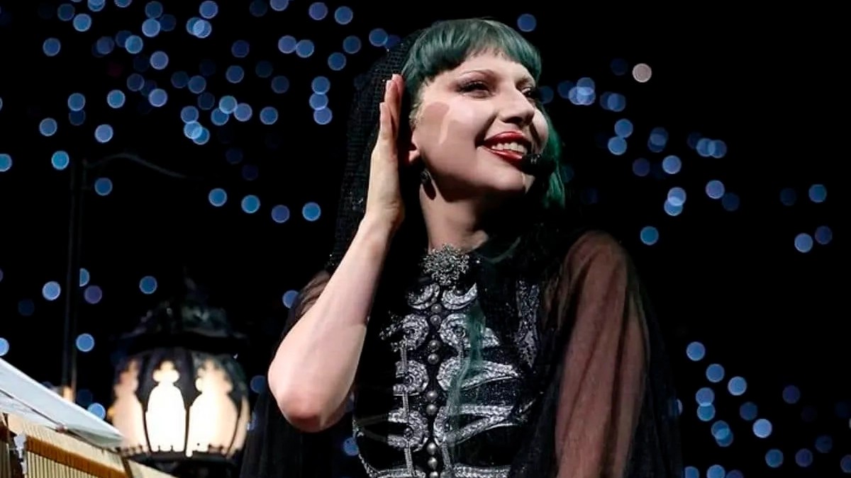Lady Gaga condena a ICE y expresa apoyo a estadounidenses “atacados sin piedad”