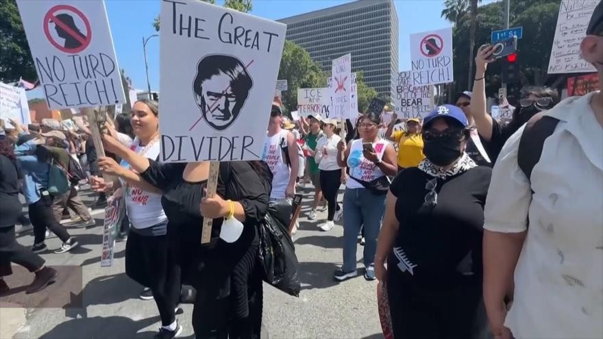 Alarma en la Casa Blanca por la fuerte caída de popularidad de Trump