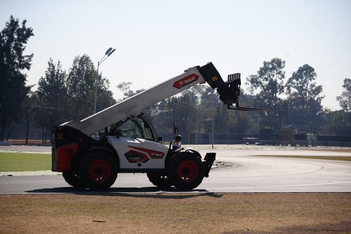 Gasto en inversión física se desplomó a mínimo histórico: Hacienda