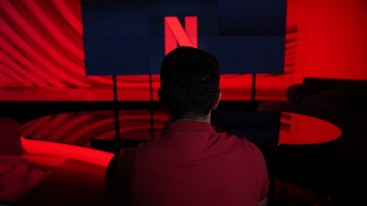 Netflix asegura que las películas de Warner Bros. seguirán en cines, pero anuncia una evolución