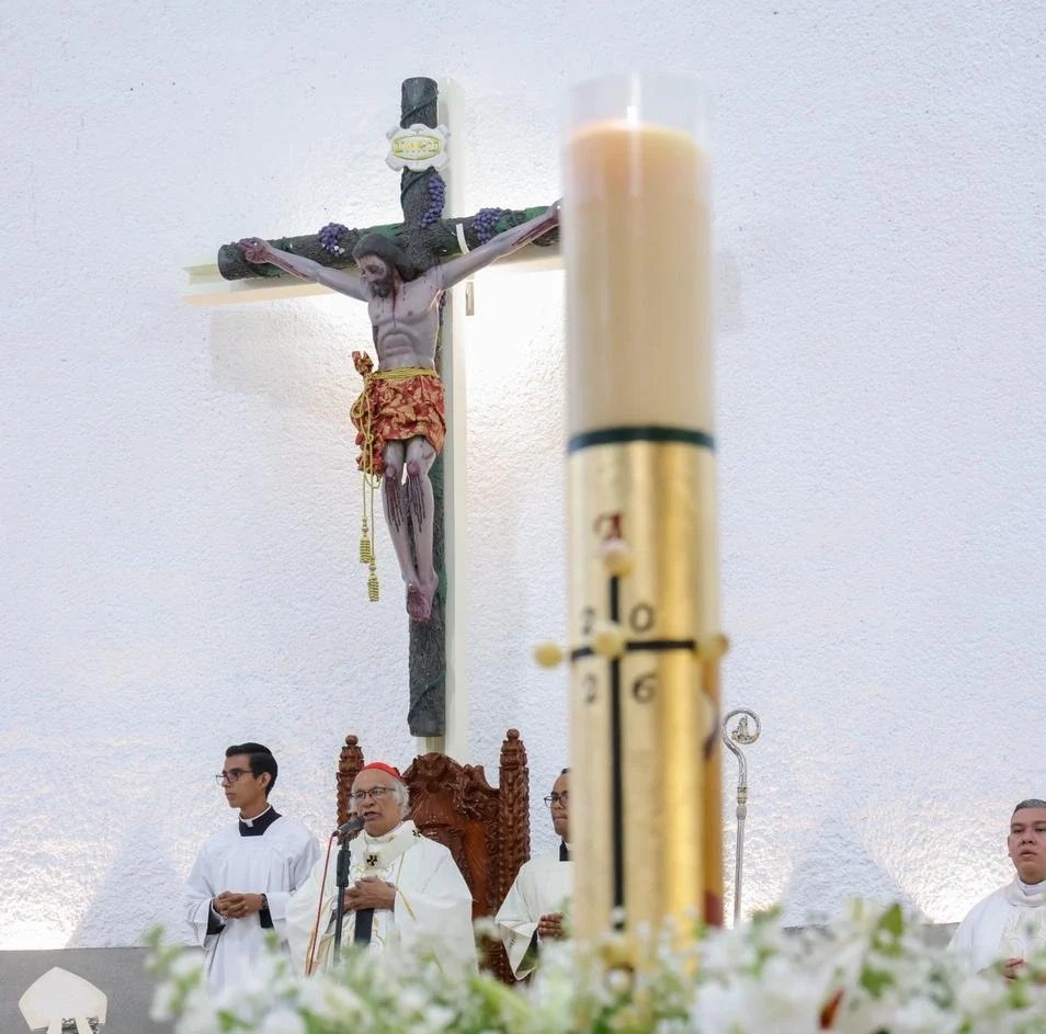 ¡Cristo vive! Multitud celebra con fe el Domingo de Resurrección en Managua
