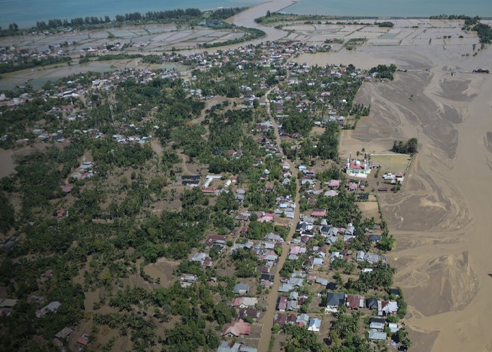 Inundaciones devastadoras en Asia del Sur y Sudeste dejan 1.500 muertos